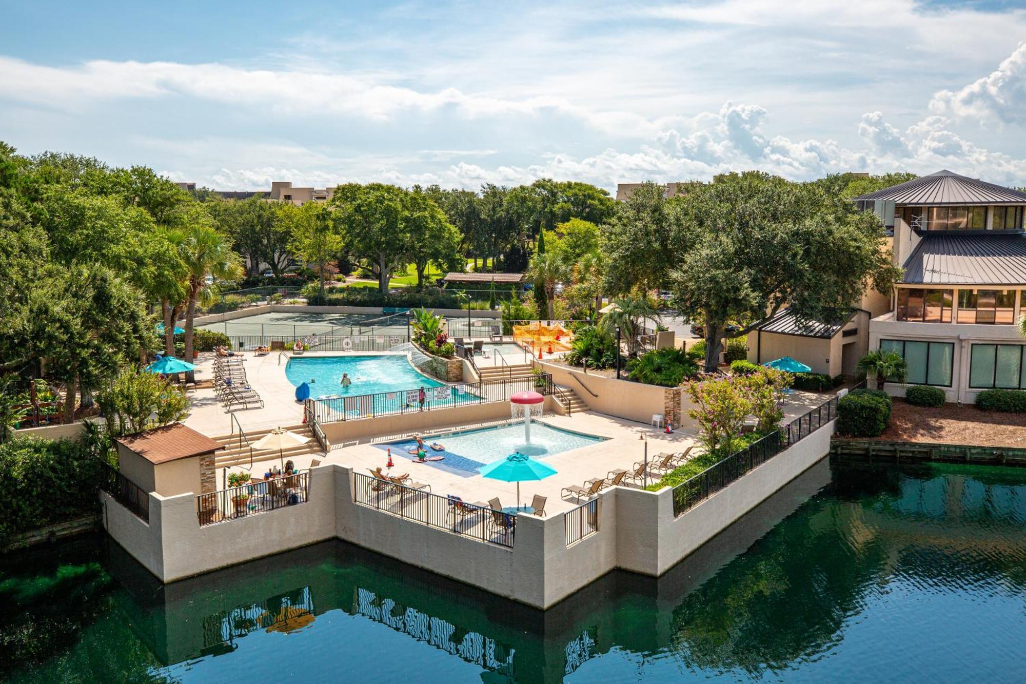 Seawatch At Island Club Hotel Hilton Head Island Exterior photo