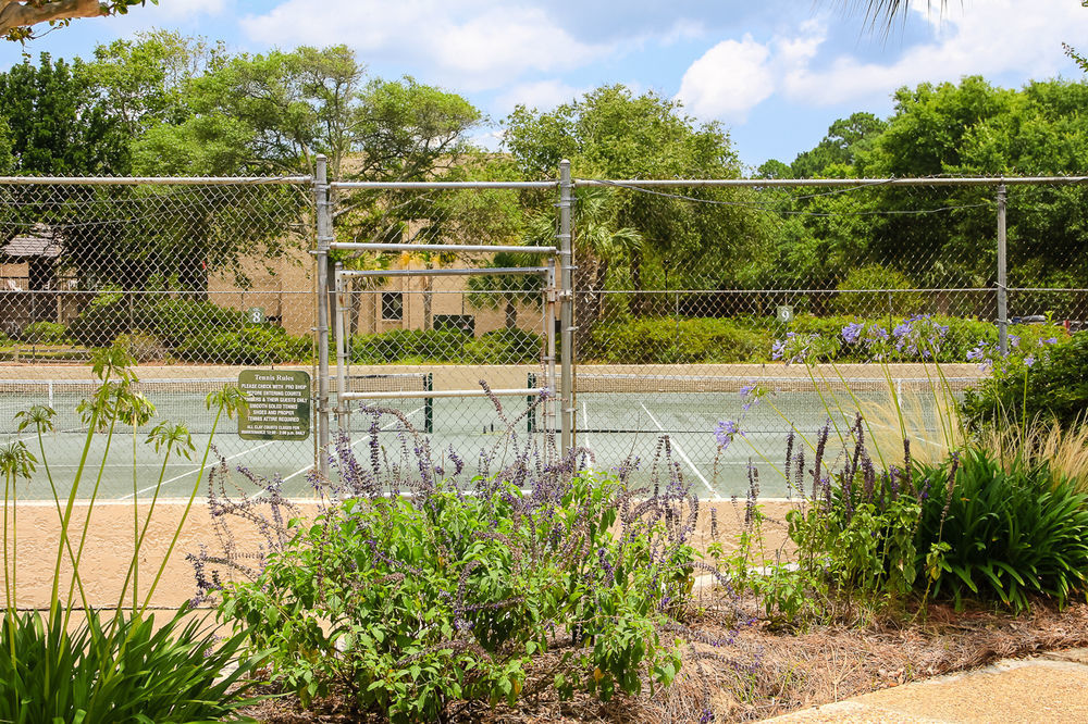 Seawatch At Island Club Hotel Hilton Head Island Exterior photo